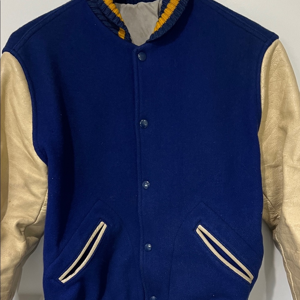 Vintage ‘60’s Men's Blue and Cream Varsity Jacket Sz M - Picture 2 of 8